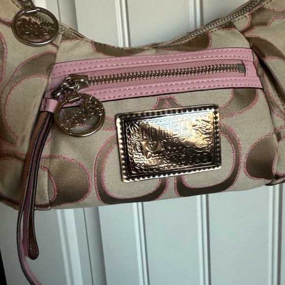 Coach Poppy Bag - Picture 6 of 10